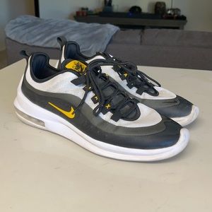 Nike air max shoes